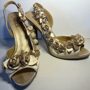 High heeled shoes worn only one time. Size 6. Brand Mix No. 6.